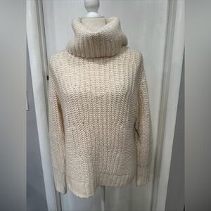 Cozy Cream Turtleneck Sweater by Banana Republic Size M